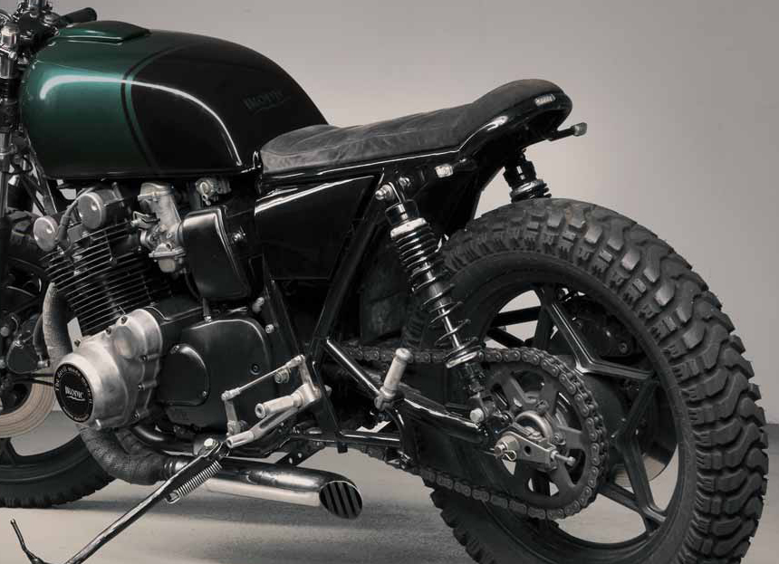 Suzuki GS 750 bazar noir caferacer